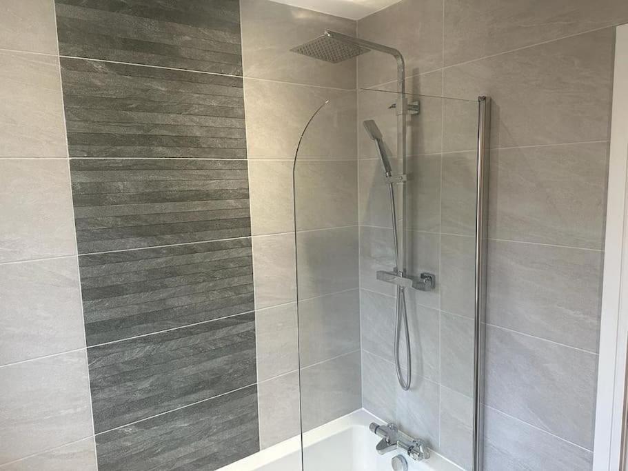 Immaculate House In Doncaster * Cantley (Yorkshire)